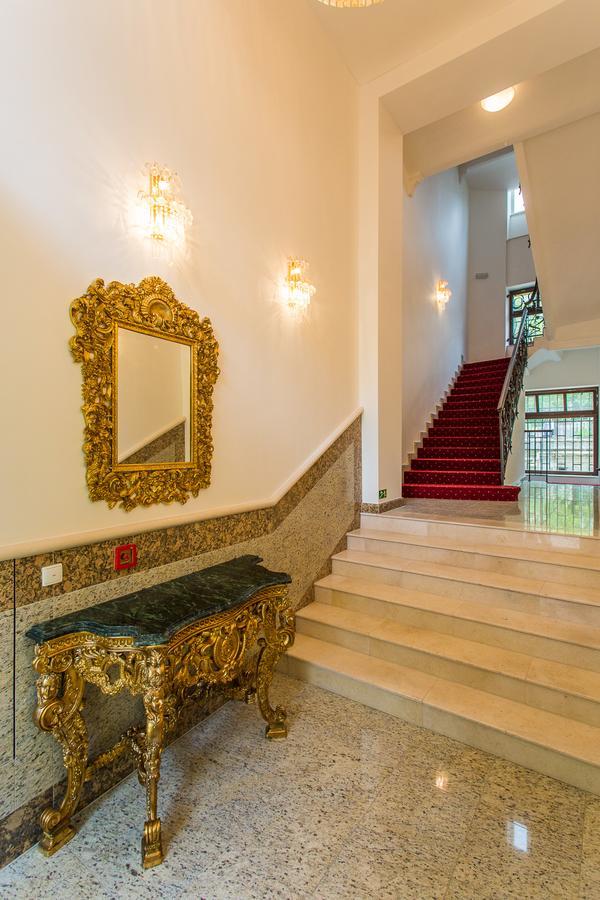 Karlsbad Prestige Διαμέρισμα Εξωτερικό φωτογραφία